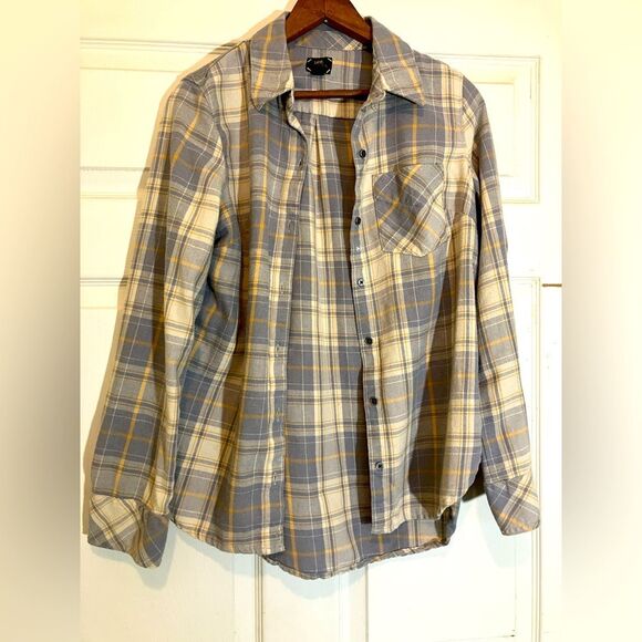Riders by Lee Tops - Lee Riders plaid shirt, women’s size small, great condition, light gray/ yellow